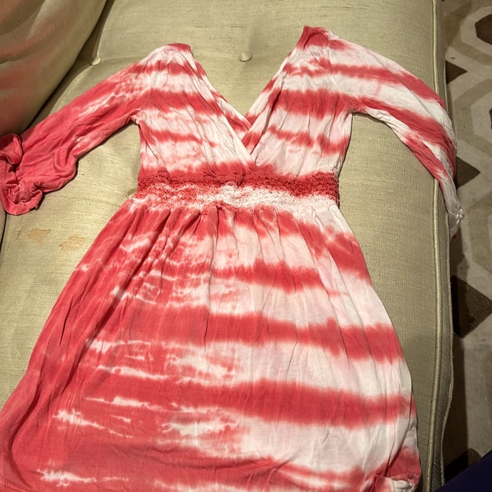 Cute dusty pink and white coverup